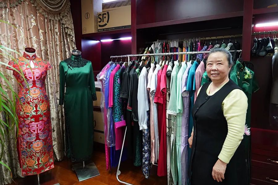 (转发)旗袍大师李侃：传统服饰不该只出现在影视剧和博物馆里