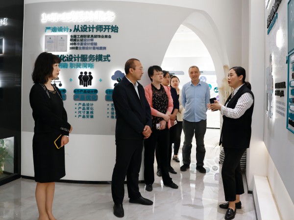 对标老字号 虚心取真经 配图2