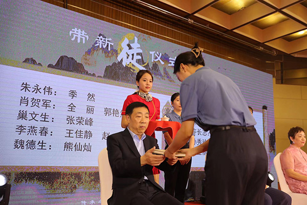 校企合作新模式 实践基地育新人 配图3