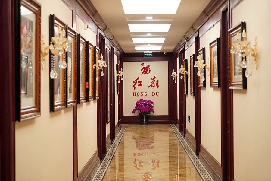 (转发)旗袍大师李侃：传统服饰不该只出现在影视剧和博物馆里 配图2
