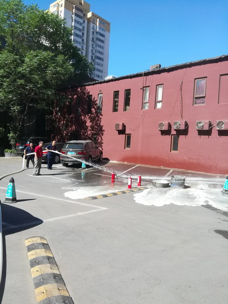 1545706266249826.jpg 红都阳光物业分公司夏季消防演练 配图3